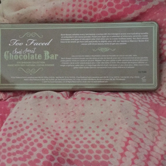 Too faced semi sweet chocolate bar eye palette - Picture 3 of 3